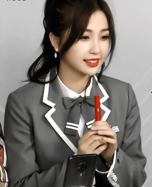 明星网红直播间内幕,揭秘明星网红直播间幕后真相