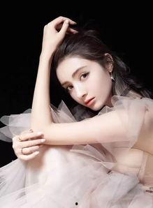 吃瓜爆料袁泉是哪一期,袁泉惊艳亮相，揭秘哪一期节目成焦点