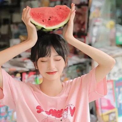 热门吃瓜头像女生可爱,热门吃瓜头像中的可爱女生风采