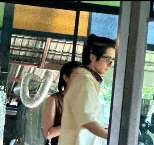 娱乐圈塌房吃瓜是谁啊,吃瓜群众热议的真相揭晓