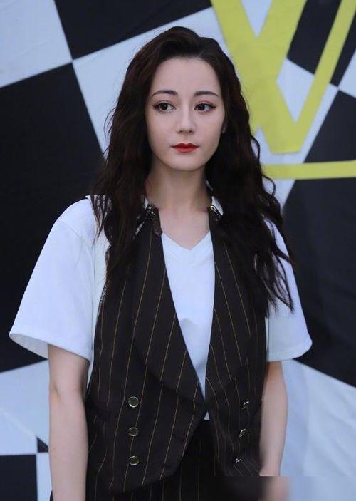 lv硬饼明星网红,网红美食界的璀璨明星