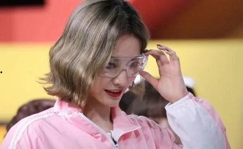 吃瓜爆料王嘉尔虞书欣,娱乐圈的甜蜜邂逅