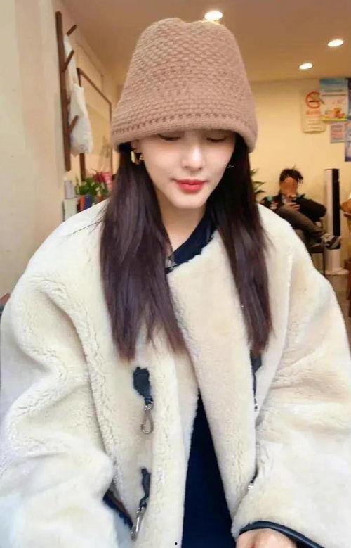 吃瓜爆料背景怎么弄的啊,网络舆论场的幕后操控