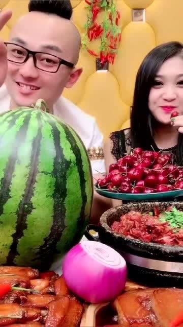 跳舞近期热门吃瓜事件是什么,揭秘近期热门吃瓜事件背后的真相