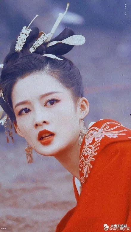 李沁八卦吃瓜爆料视频,揭秘明星幕后生活，吃瓜爆料视频大揭秘