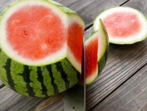 吃瓜爆料背景怎么弄出来,揭秘吃瓜爆料背后的真相与内幕