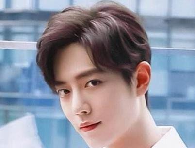 明星网红谁流量大,揭秘当下最具人气的明星网红排行