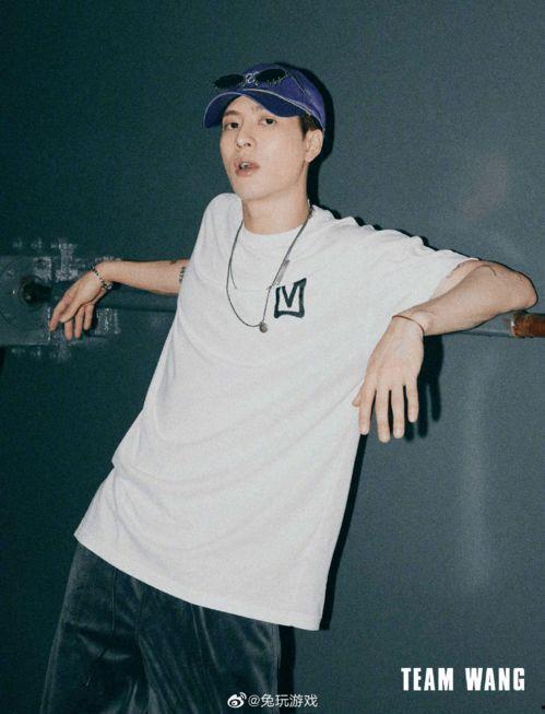 吃瓜爆料刘宪华王嘉尔,娱乐圈的甜蜜瓜分