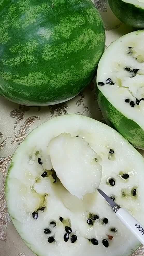 东北热门吃瓜事件,盘点近期热门吃瓜事件背后的真相