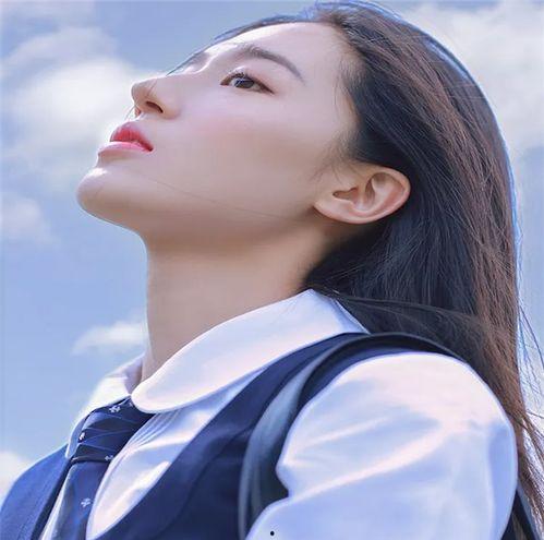 白头明星网红是谁,揭秘网络红人的蜕变之路