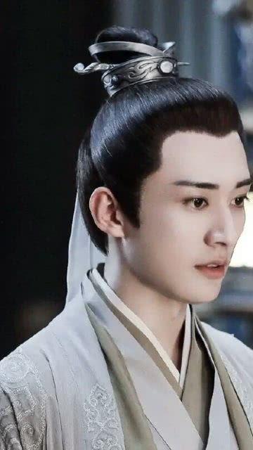 刘学义吃瓜爆料是真的吗,真相揭秘还是无端猜测？