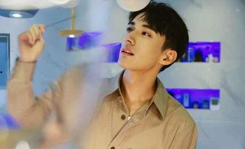 刘学义吃瓜爆料是真的吗,真相揭秘还是无端猜测？