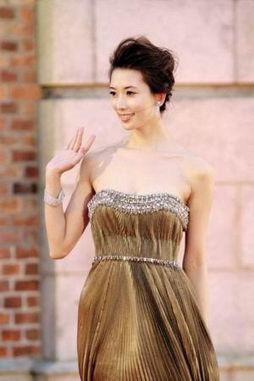 明星网红的家庭背景,揭秘明星网红背后的家族传奇