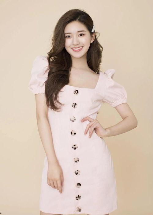 吃瓜爆料彭小苒赵丽颖,娱乐圈幕后真相大曝光