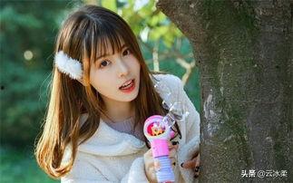 巨蟹座明星网红,揭秘巨蟹座明星网红的魅力人生