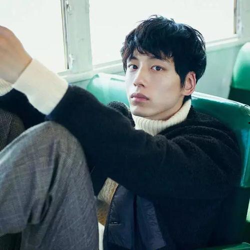 明星网红男生大全图片,全网热捧的明星网红男生大盘点