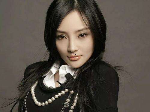 潮人明星网红房,揭秘潮人明星网红的时尚家居秘境