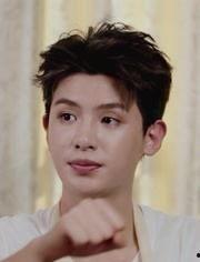 黄明昊今日吃瓜,娱乐圈新鲜事一网打尽