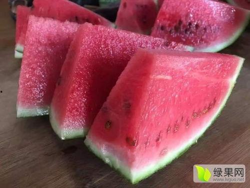 新疆硒砂瓜今日价格,品质之选，价格实况揭晓