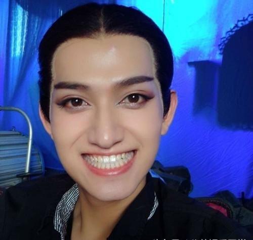 学明星网红笑声视频