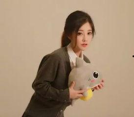 明星网红熊叫什么,揭秘熊叫的璀璨星途