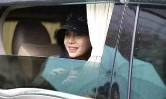 明星网红偶遇孩子粉丝,甜蜜互动瞬间曝光